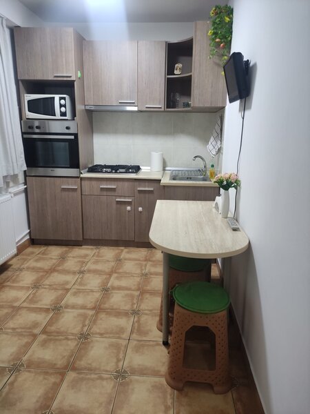 Drumul Taberei, Plazza Romania,