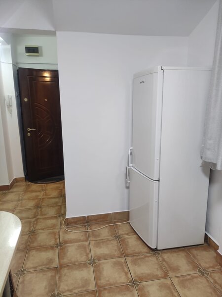 Drumul Taberei, Plazza Romania,