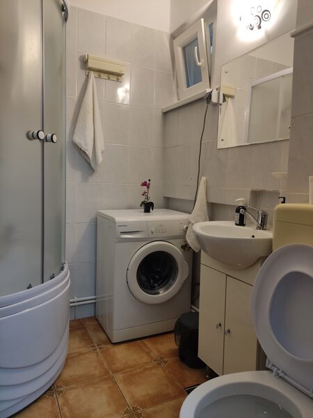 Drumul Taberei, Plazza Romania,